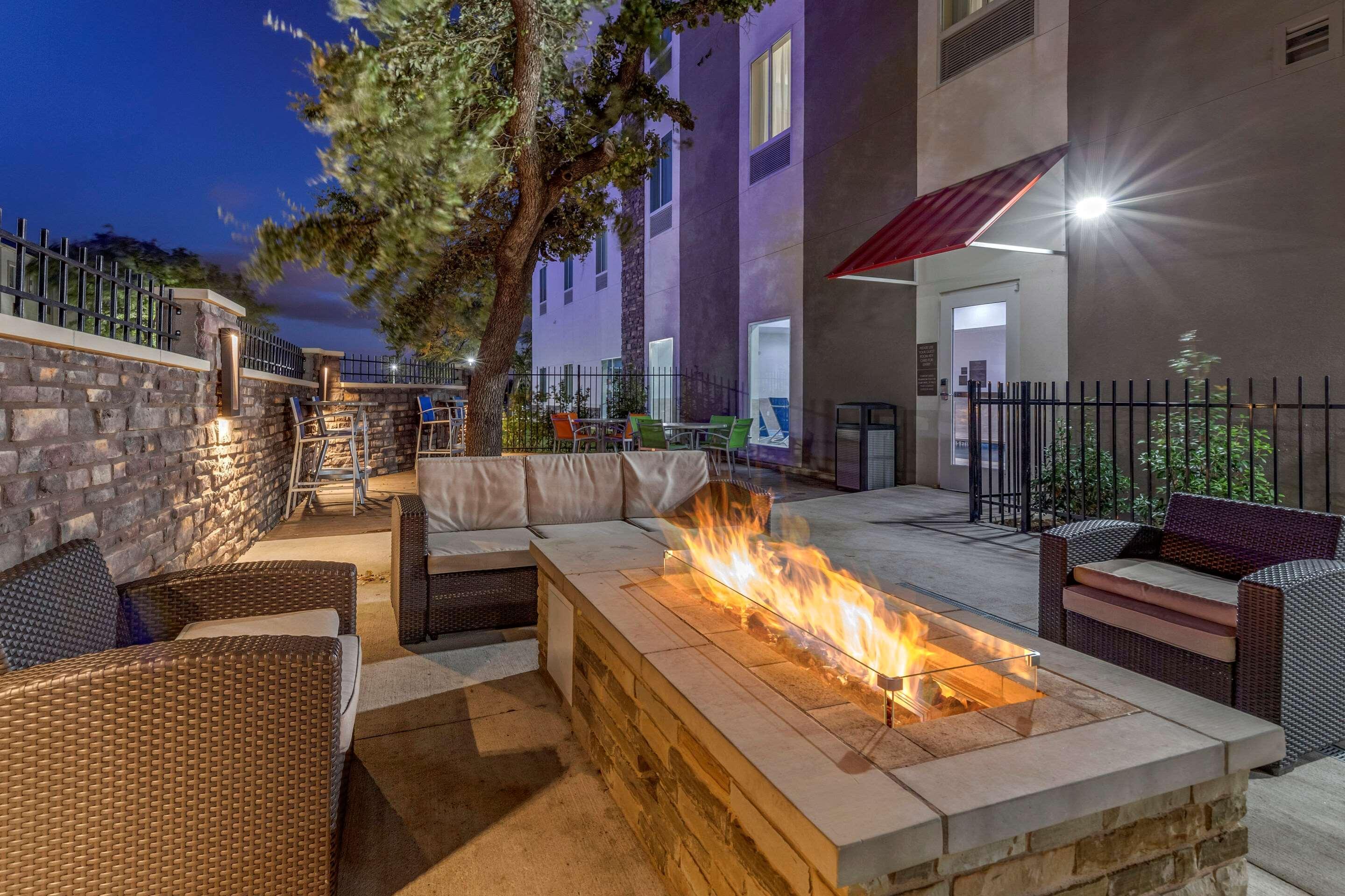 Comfort Suites Cedar Park Exterior foto